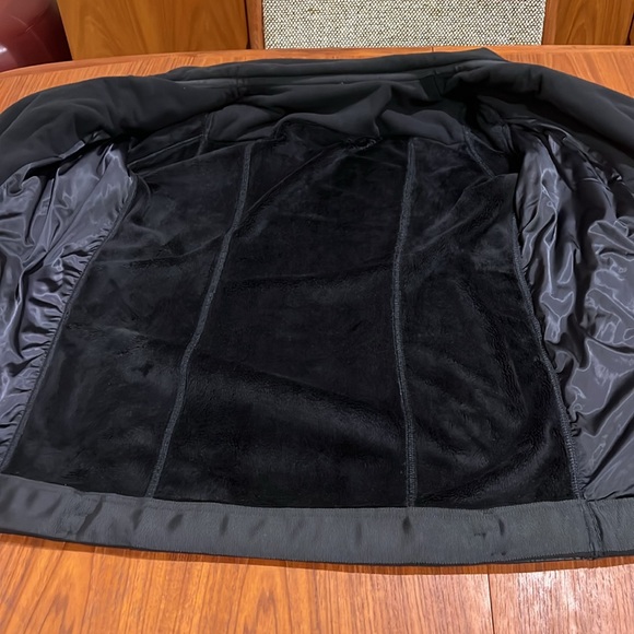 Lululemon size 8 black winter jacket - Picture 10 of 13